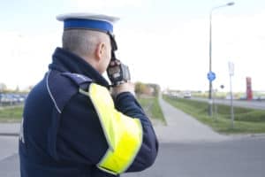Policjant z radarem